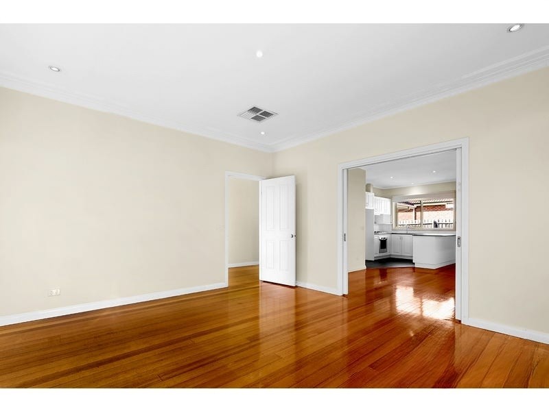 38 Bedford Road, Ringwood, VIC 3134, Ringwood - Thumbnail 3