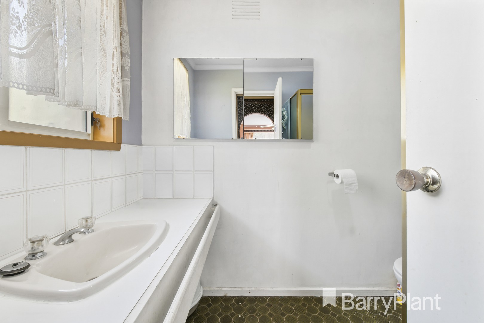 38 Bennett Street, Melton South, VIC 3338, Melton South - Thumbnail 6