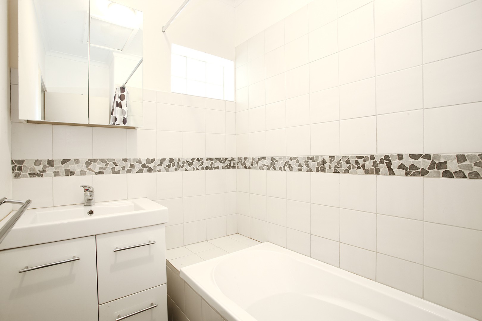 38 Birdwood Street, Frankston, VIC 3199, Frankston - Thumbnail 7