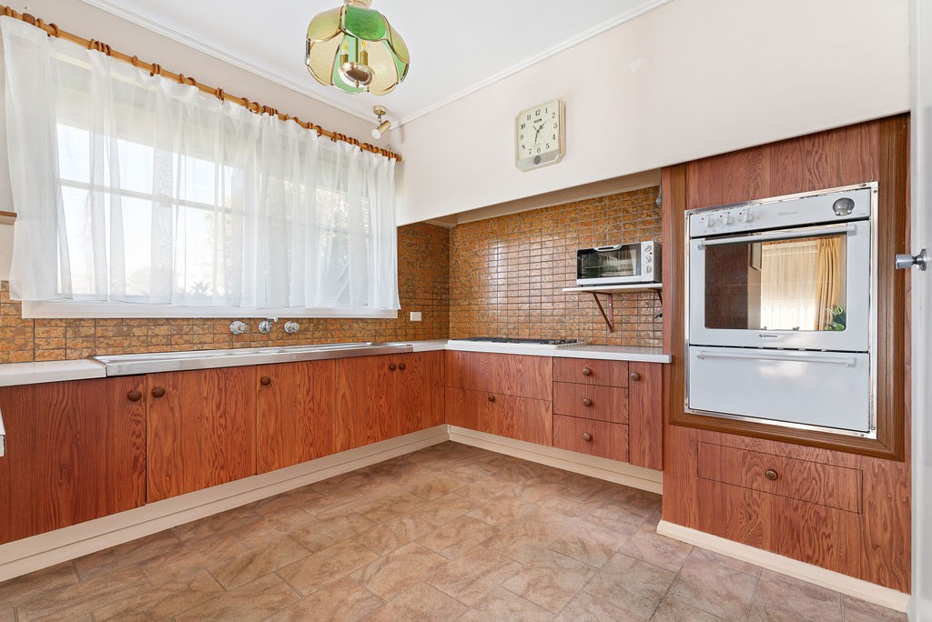 38 Boneo Road, Rosebud, VIC 3939, Rosebud - Thumbnail 3