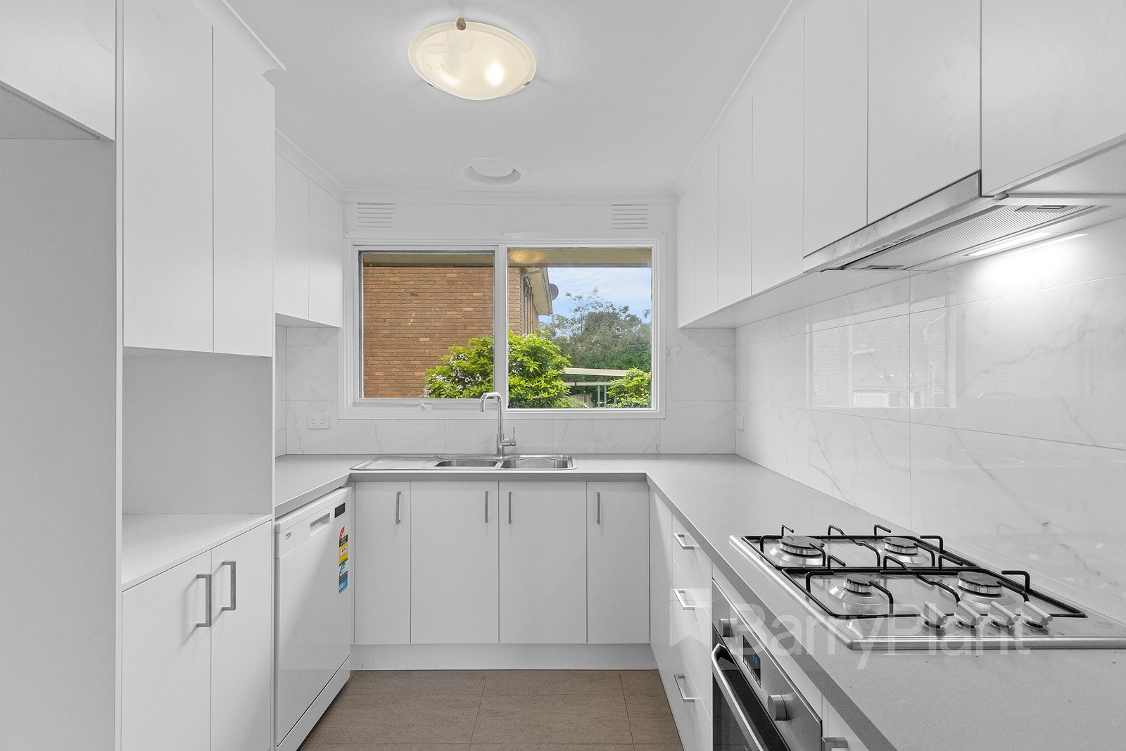 38 Brentwood Drive, Wantirna, VIC 3152, Wantirna - Thumbnail 5