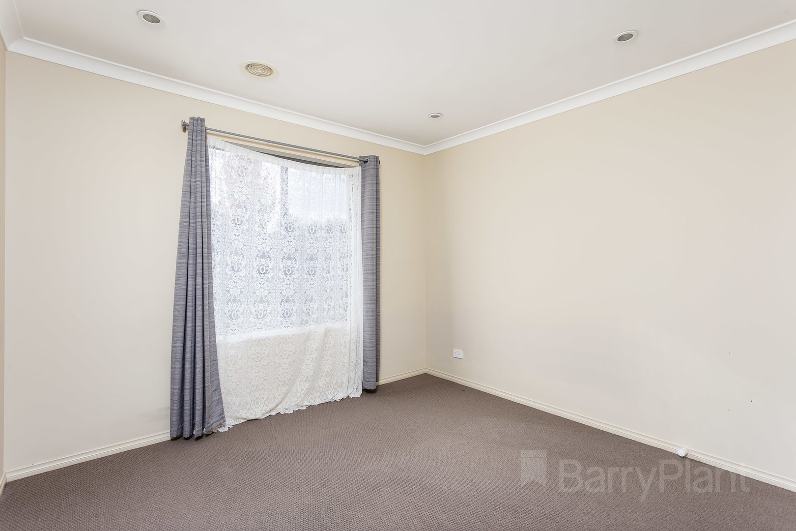 38 Brownlow Drive, Point Cook, VIC 3030, Point Cook - Thumbnail 6