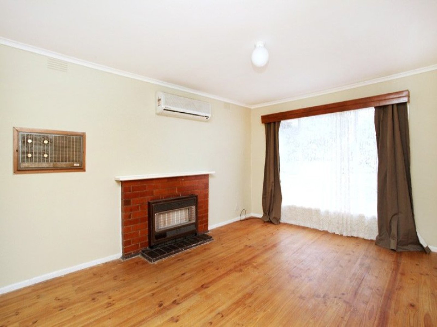 38 Corella Avenue, Melton, VIC 3337, Melton - Thumbnail 4