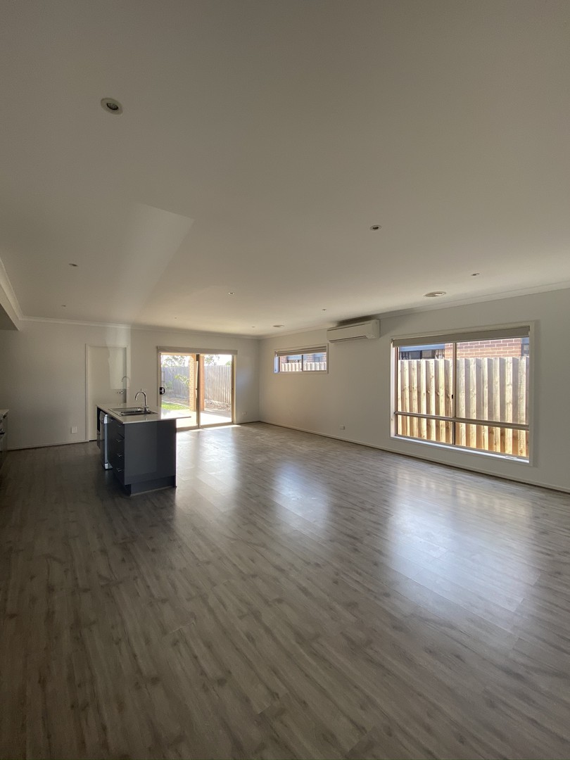 38 Cottonfield Way, Brookfield, VIC 3338, Brookfield - Thumbnail 3