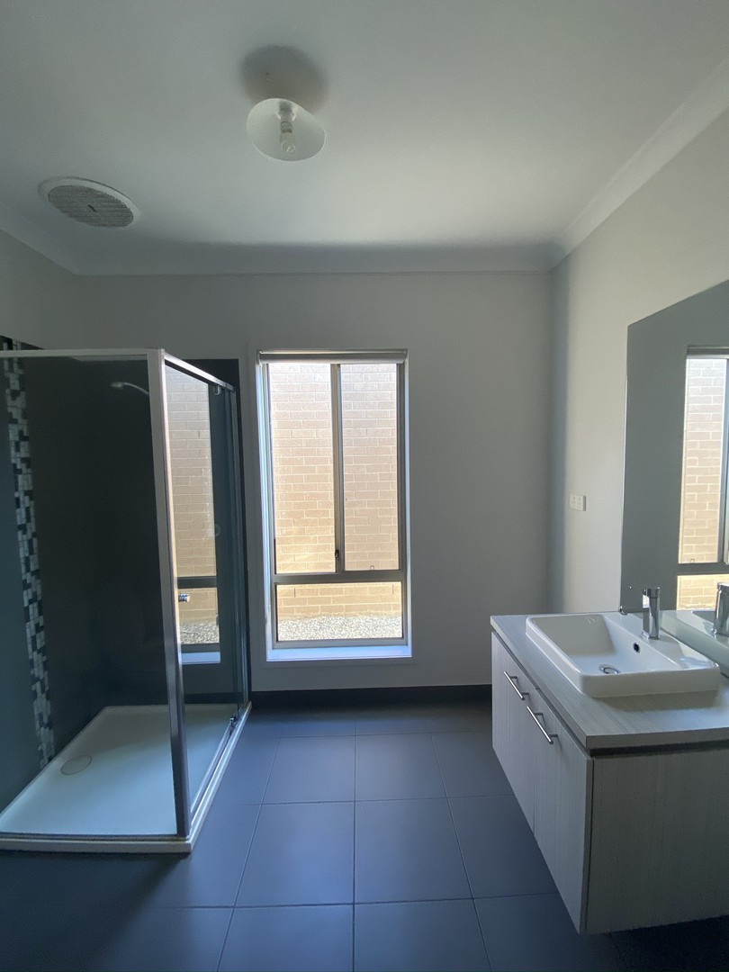 38 Cottonfield Way, Brookfield, VIC 3338, Brookfield - Thumbnail 5
