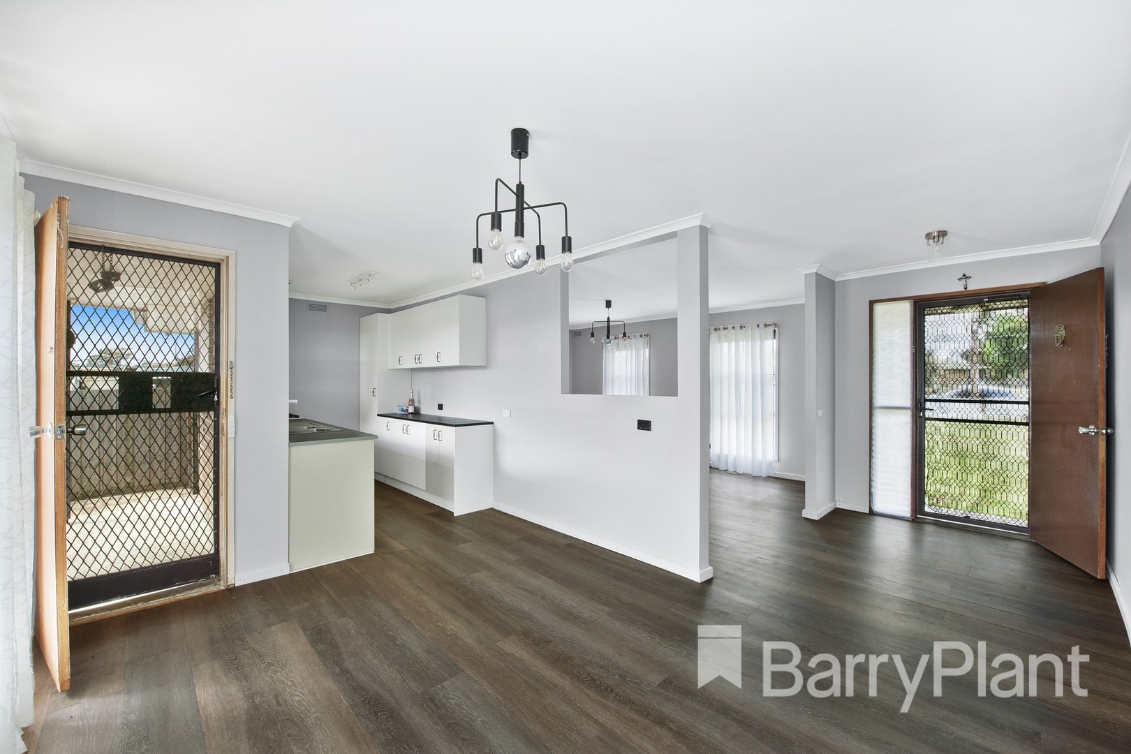 38 Erica Street, Wendouree, VIC 3355, Wendouree - Thumbnail 2