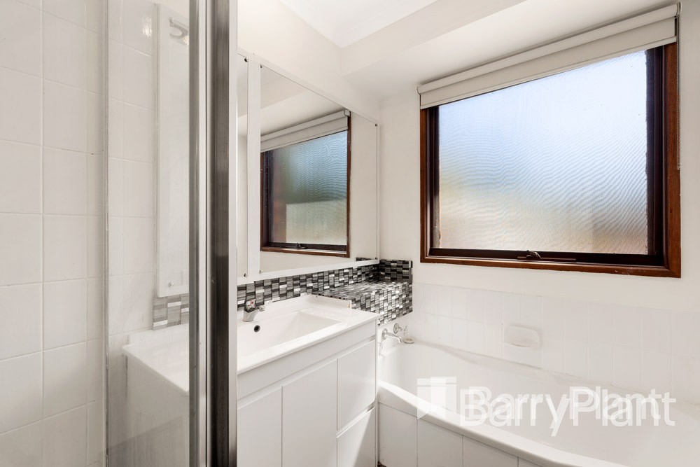 38 Freeman Crescent, Mill Park, VIC 3082, Mill Park - Thumbnail 7