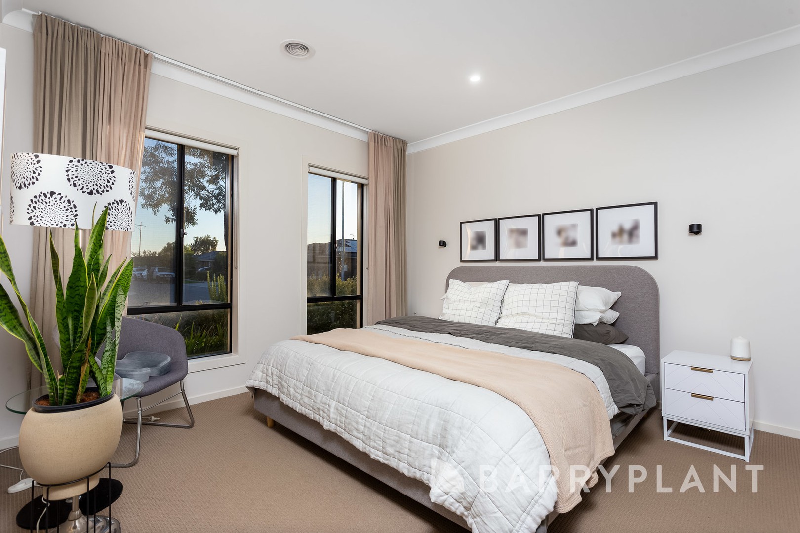 38 Grassbird Drive, Point Cook, VIC 3030, Point Cook - Thumbnail 3