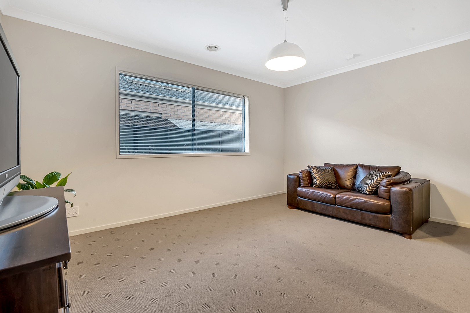 38 Grove Road, Craigieburn, VIC 3064, Craigieburn - Thumbnail 6