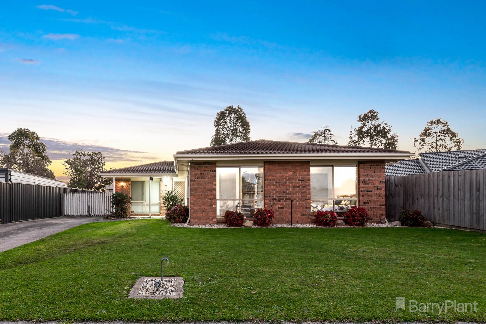 38 Ireland Avenue, Narre Warren, VIC 3805, Narre Warren - Thumbnail 2