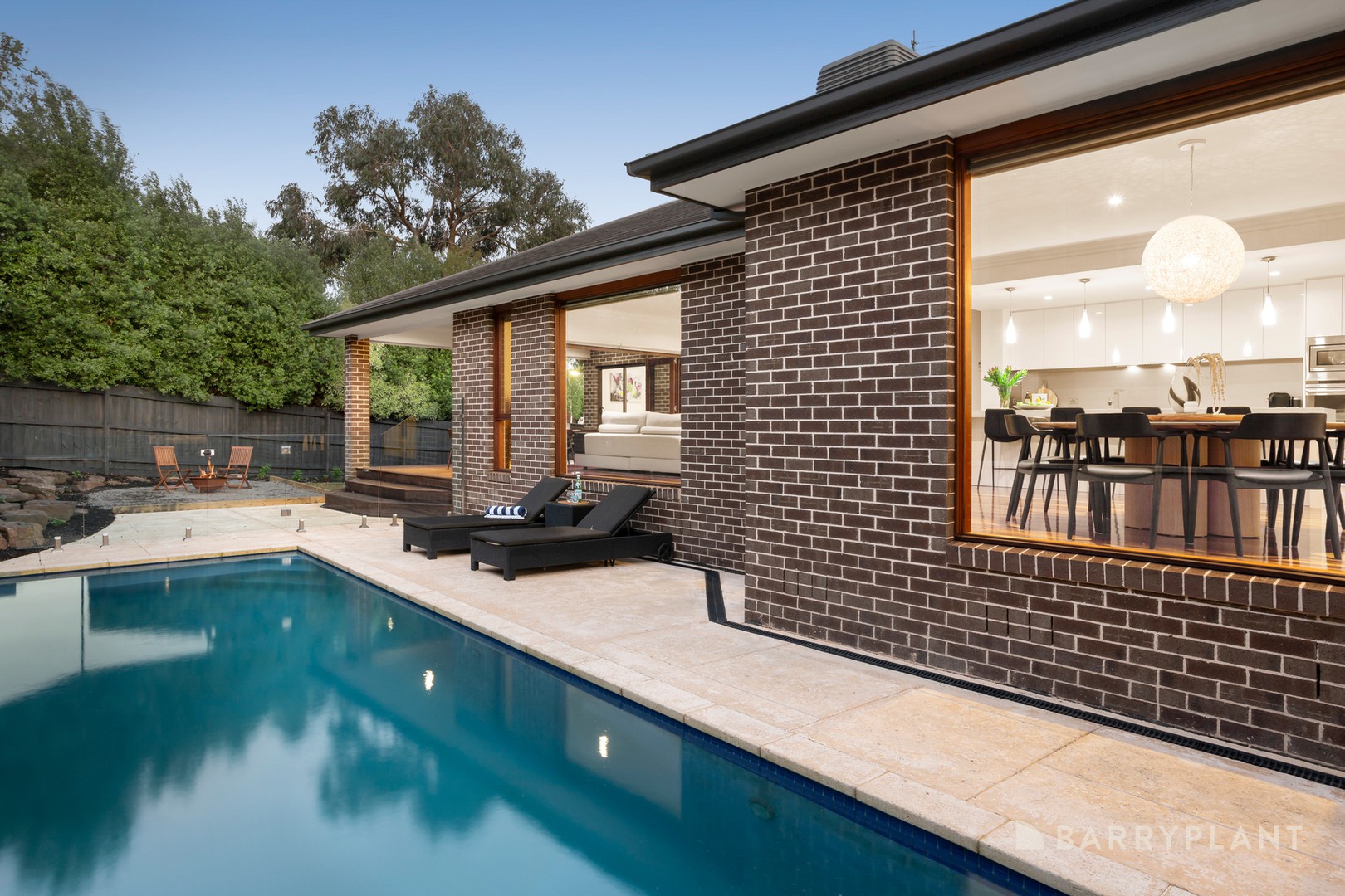 38 Jacaranda Drive, Diamond Creek, VIC 3089 - Thumbnail 2 - 17/10/2023