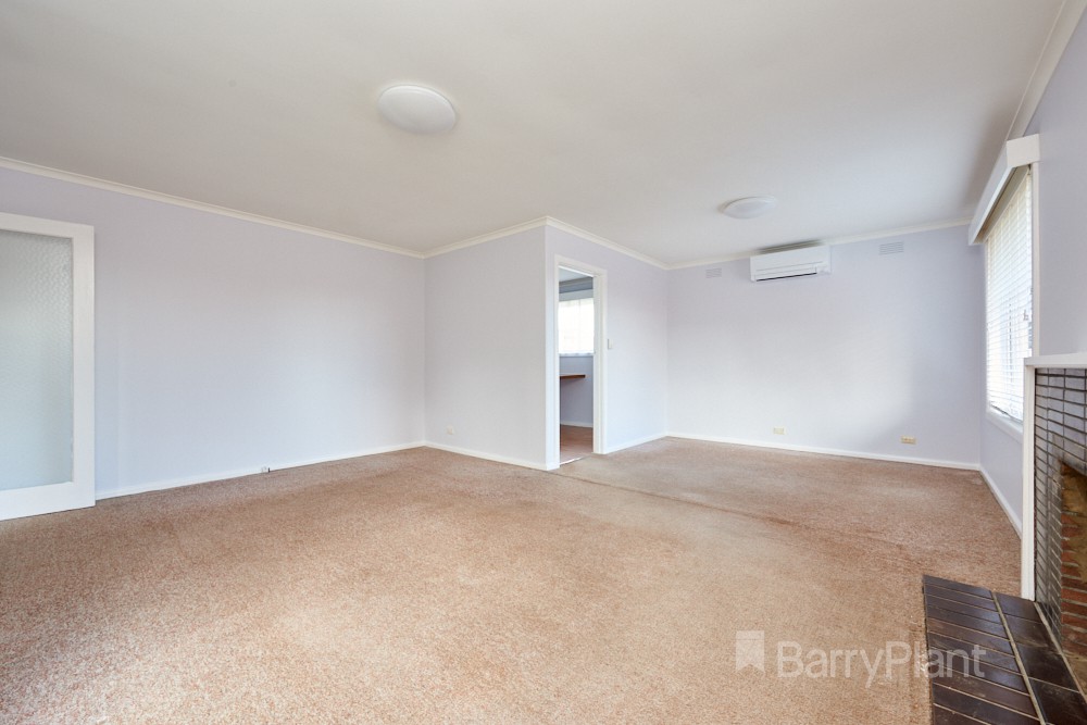 38 Kingswood Crescent, Noble Park North, VIC 3174, Noble Park North - Thumbnail 2