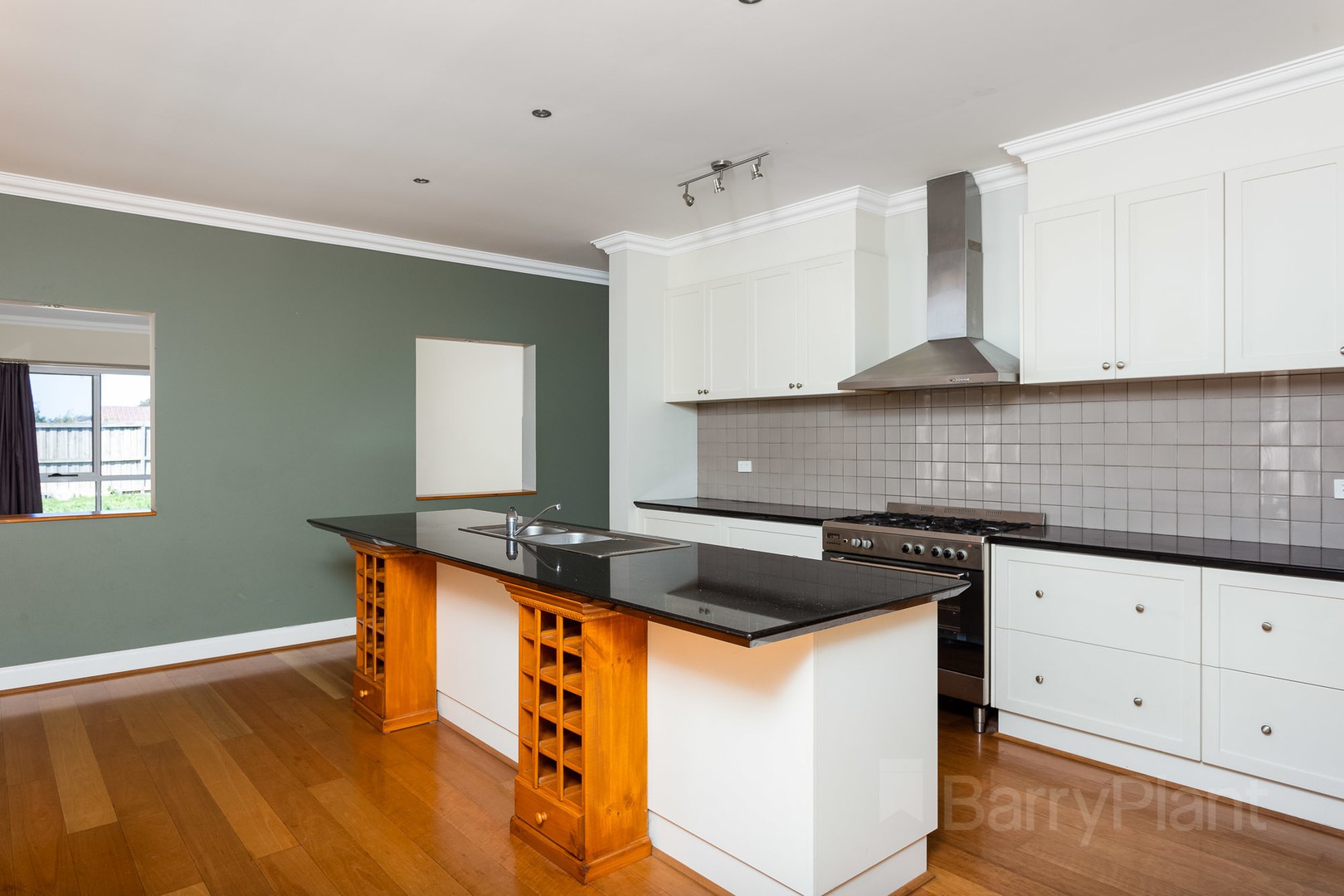 38 Ladybird Crescent, Point Cook, VIC 3030, Point Cook - Thumbnail 5
