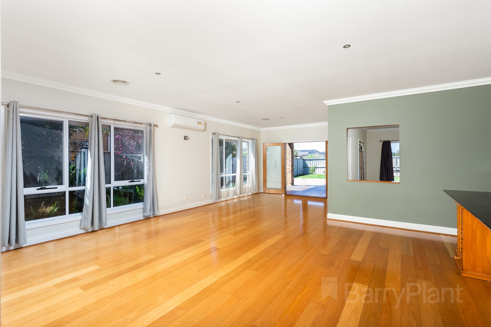 38 Ladybird Crescent, Point Cook, VIC 3030, Point Cook - Thumbnail 6
