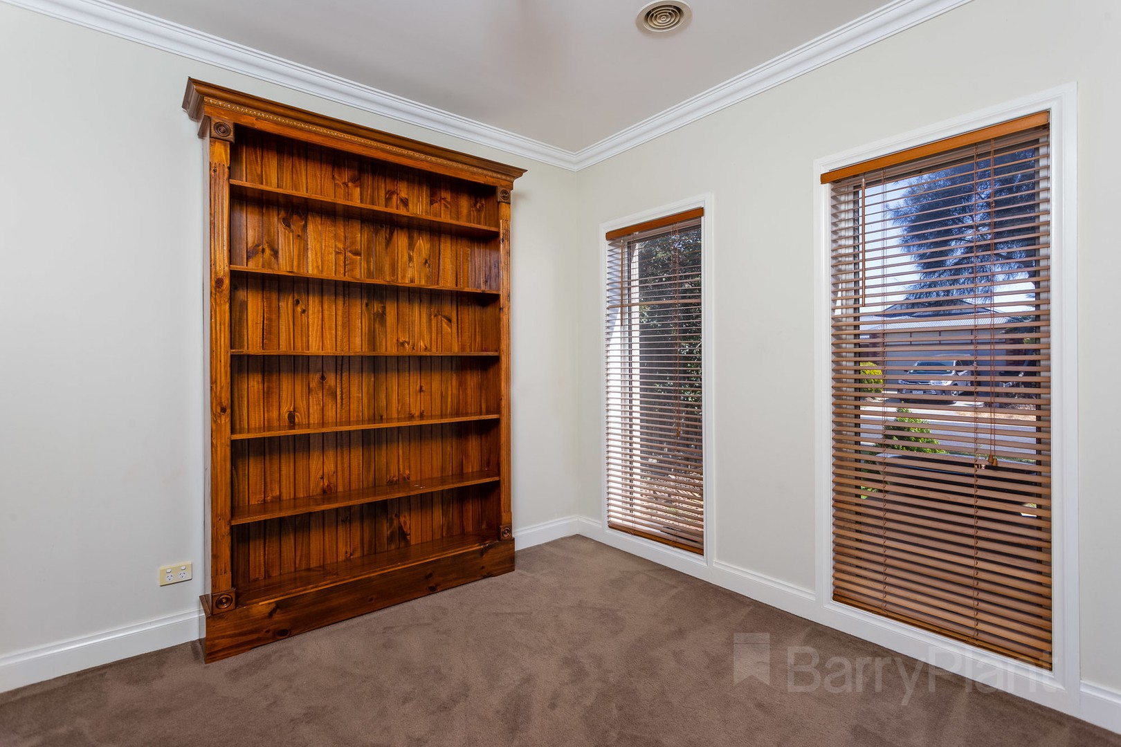 38 Ladybird Crescent, Point Cook, VIC 3030, Point Cook - Thumbnail 7