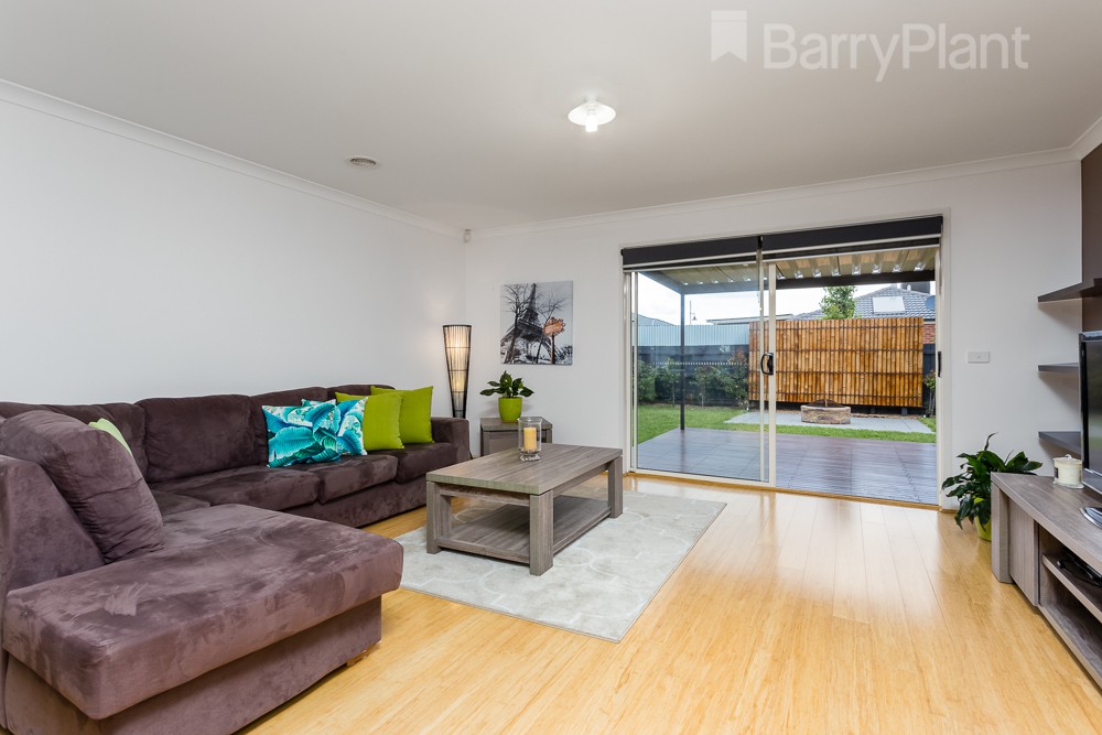 38 Landing Place, Point Cook, VIC 3030, Point Cook - Thumbnail 3