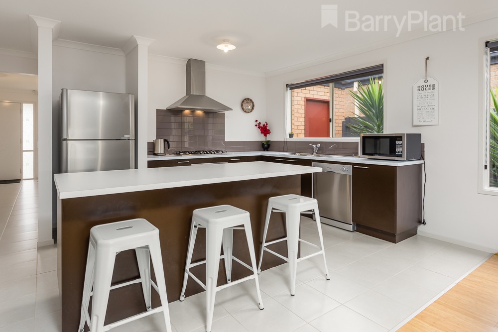 38 Landing Place, Point Cook, VIC 3030, Point Cook - Thumbnail 5