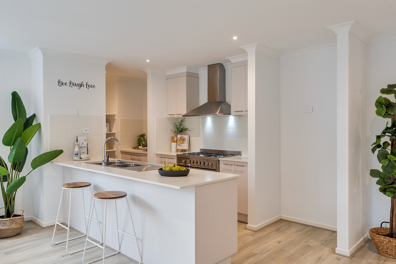 38 Lemongrass Drive, Mickleham, VIC 3064, Mickleham - Thumbnail 2