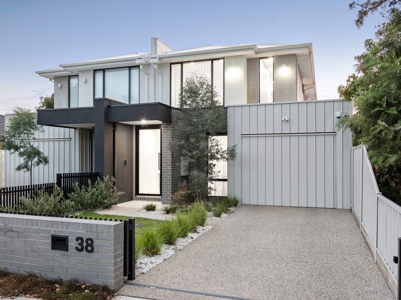 38 Macey Avenue, Avondale Heights, VIC 3034 - Image - 26/02/2026