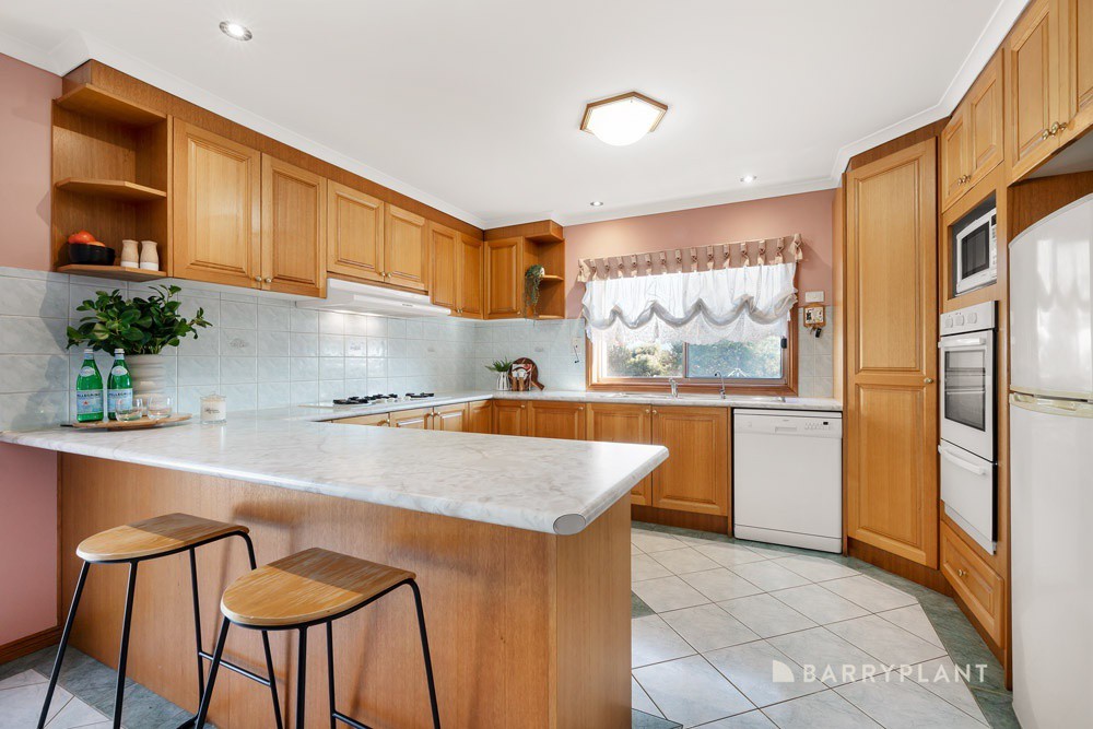 38 Manning Clark Road, Mill Park, VIC 3082, Mill Park - Thumbnail 4