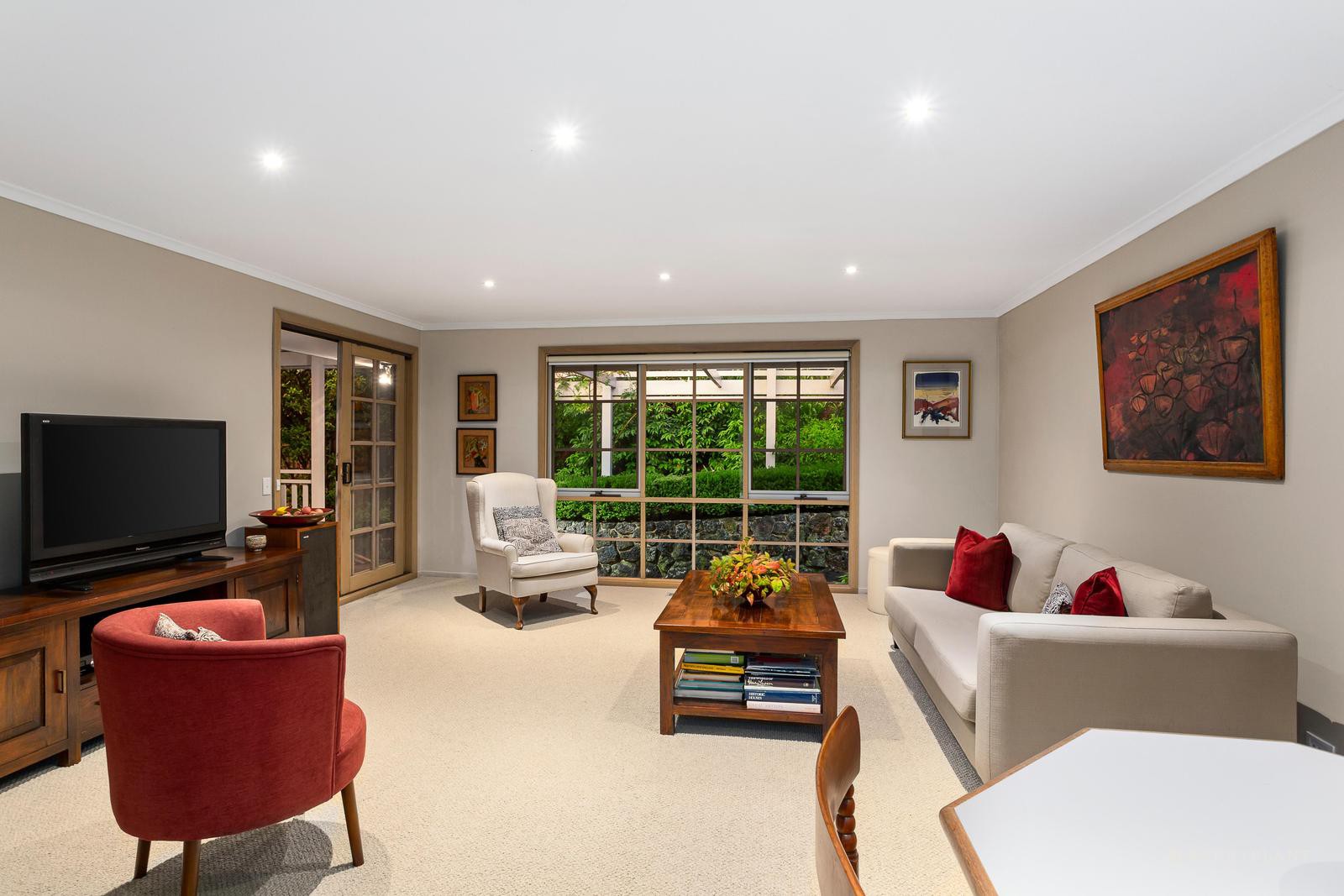 38 Maroong Drive, Research, VIC 3095, Research - Thumbnail 3