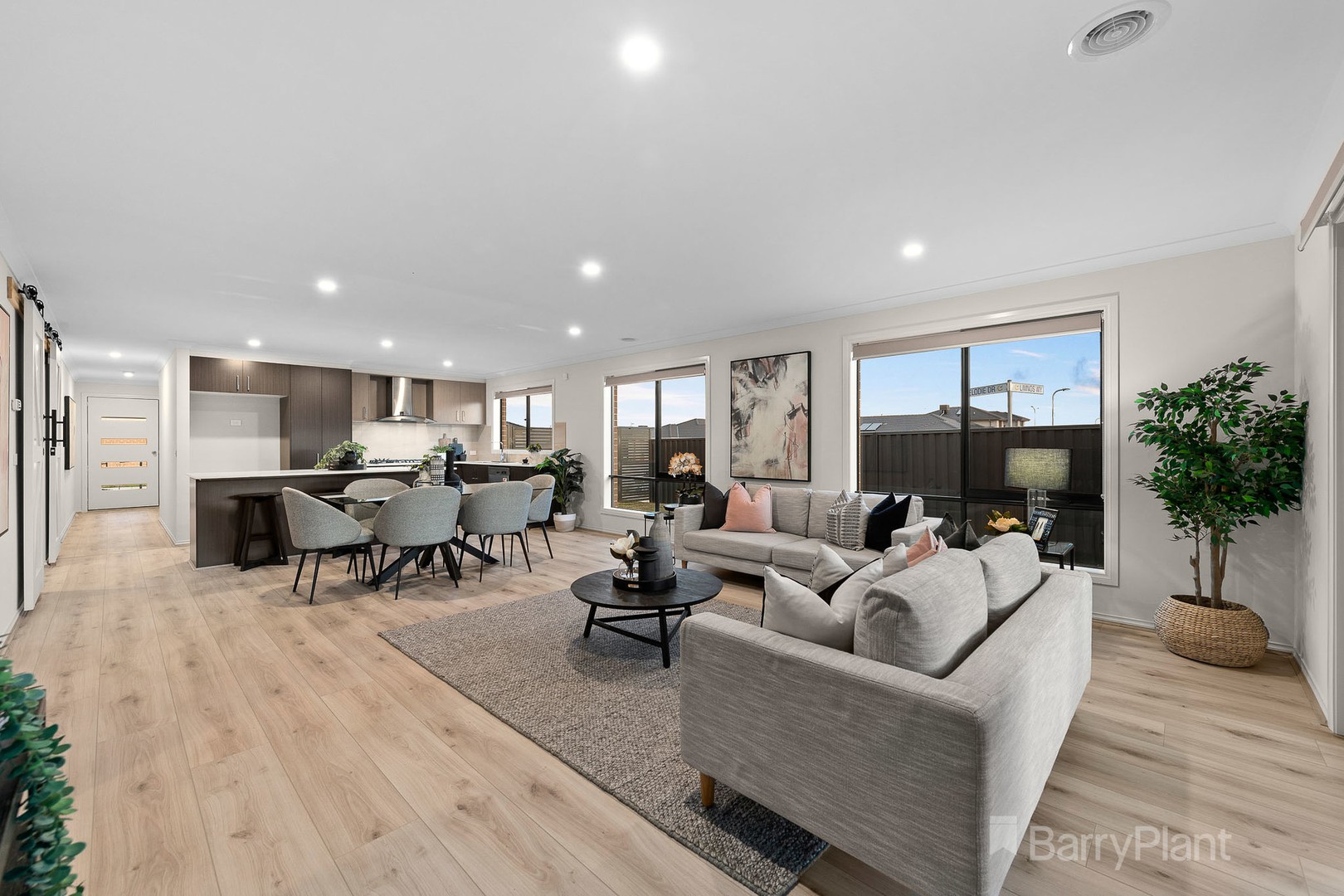 38 Melodie Drive, Officer, VIC 3809, Officer - Thumbnail 7