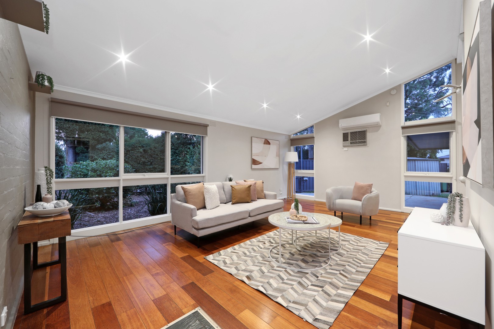 38 Michele Drive, Scoresby, VIC 3179, Scoresby - Thumbnail 2