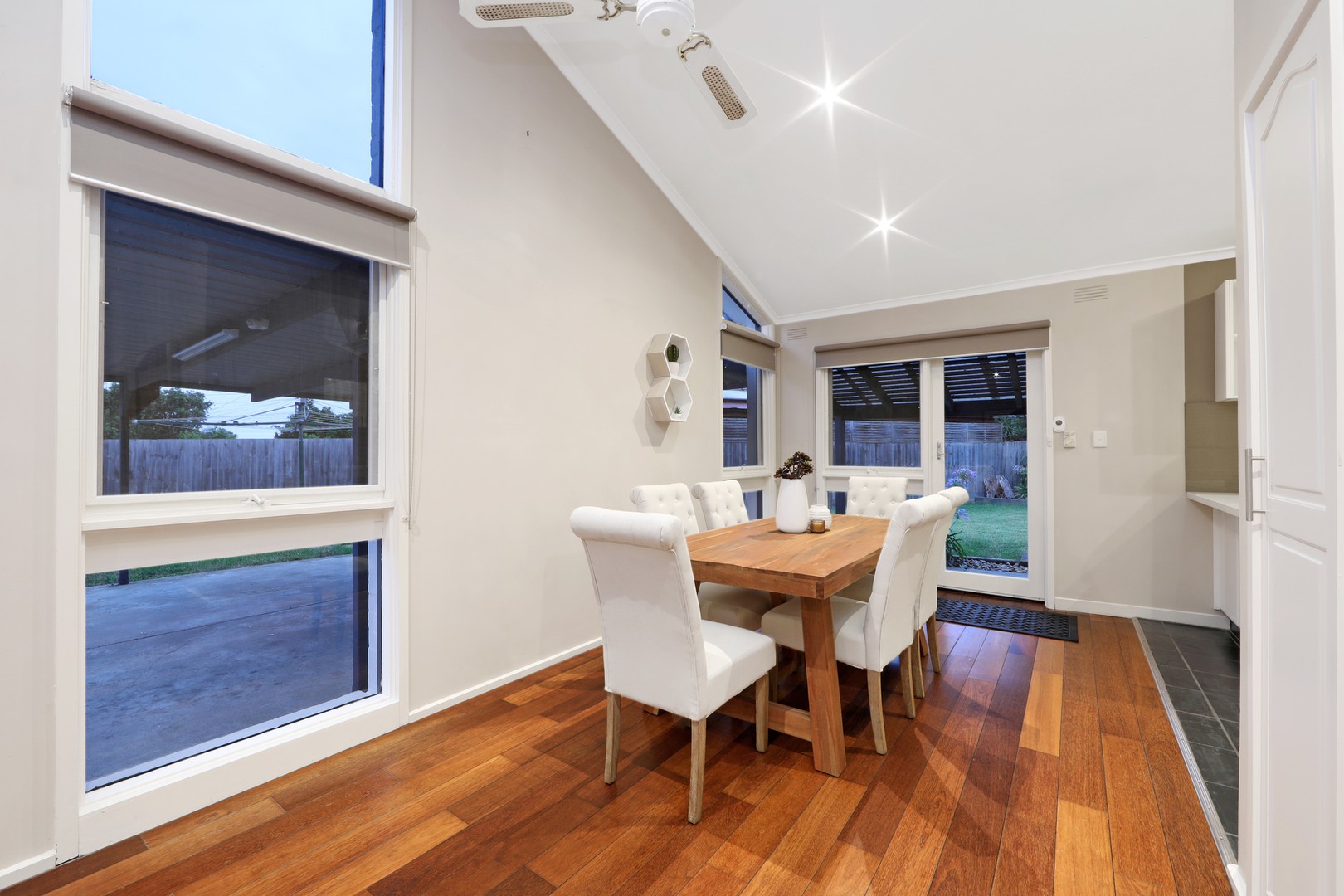 38 Michele Drive, Scoresby, VIC 3179, Scoresby - Thumbnail 4