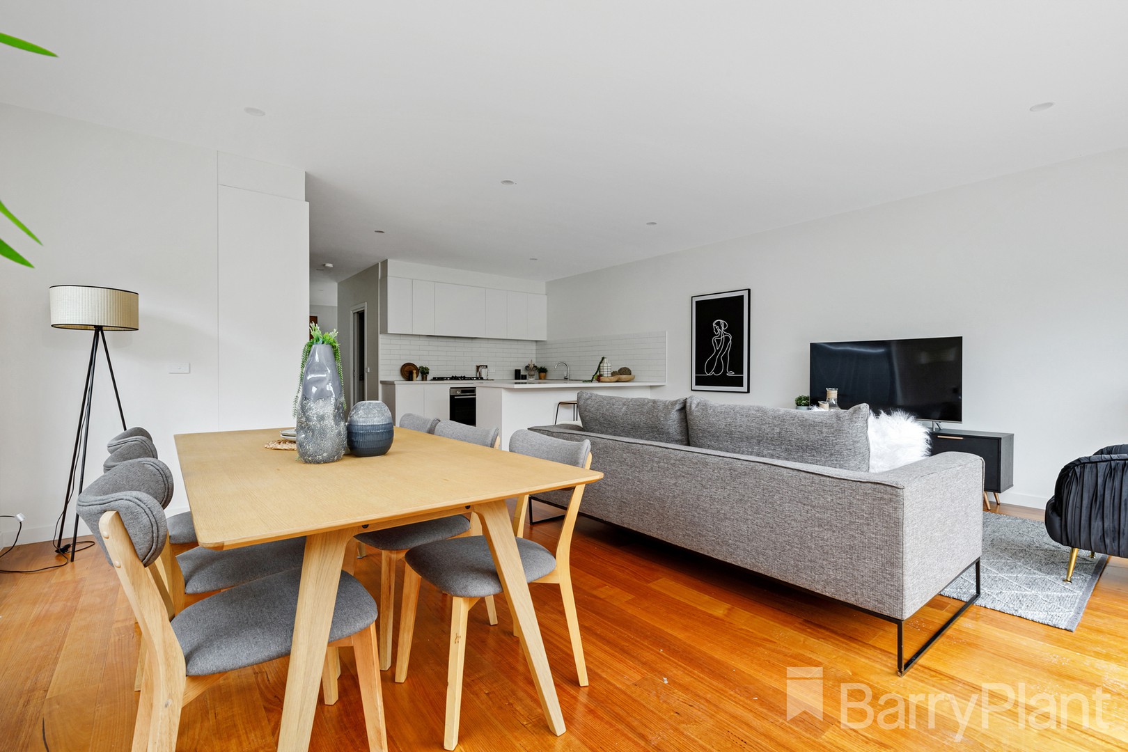 38 Milton Parade, Bundoora, VIC 3083, Bundoora - Thumbnail 4