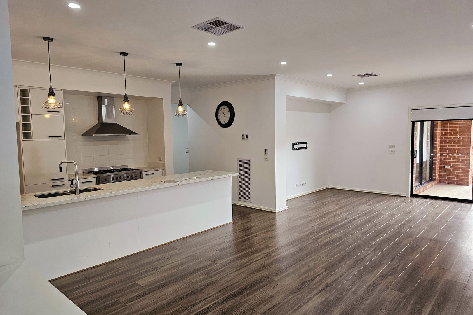 38 Newforest Drive, Aintree, VIC 3336, Aintree - Thumbnail 3