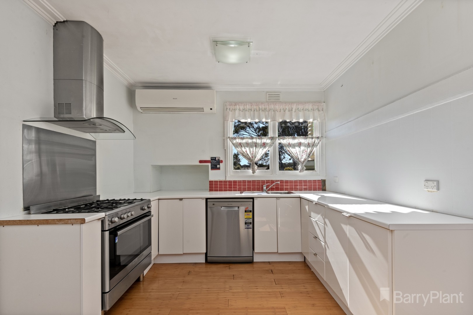 38 Olympic Parade, Kangaroo Flat, VIC 3555, Kangaroo Flat - Thumbnail 3