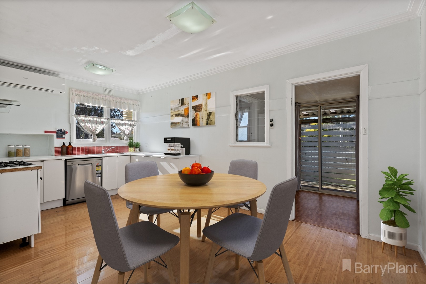 38 Olympic Parade, Kangaroo Flat, VIC 3555, Kangaroo Flat - Thumbnail 4