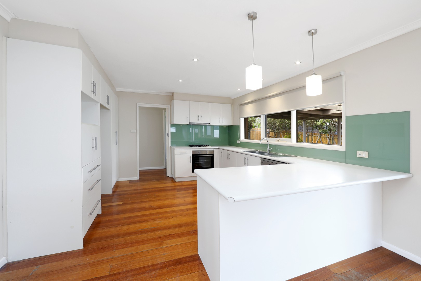 38 Oregon Drive, Donvale, VIC 3111 - Thumbnail 2 - 19/10/2026