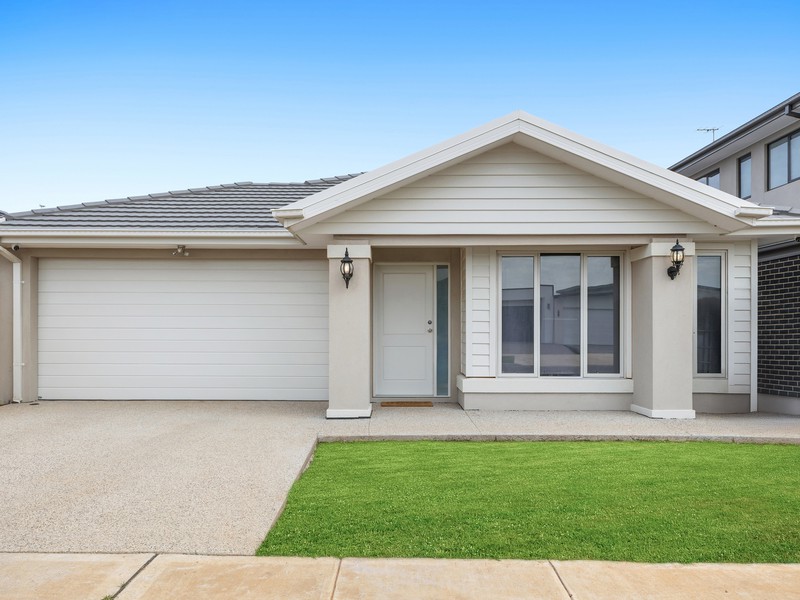 38 Rainbow Drive, Deanside, VIC 3336 - Image - 08/10/2026