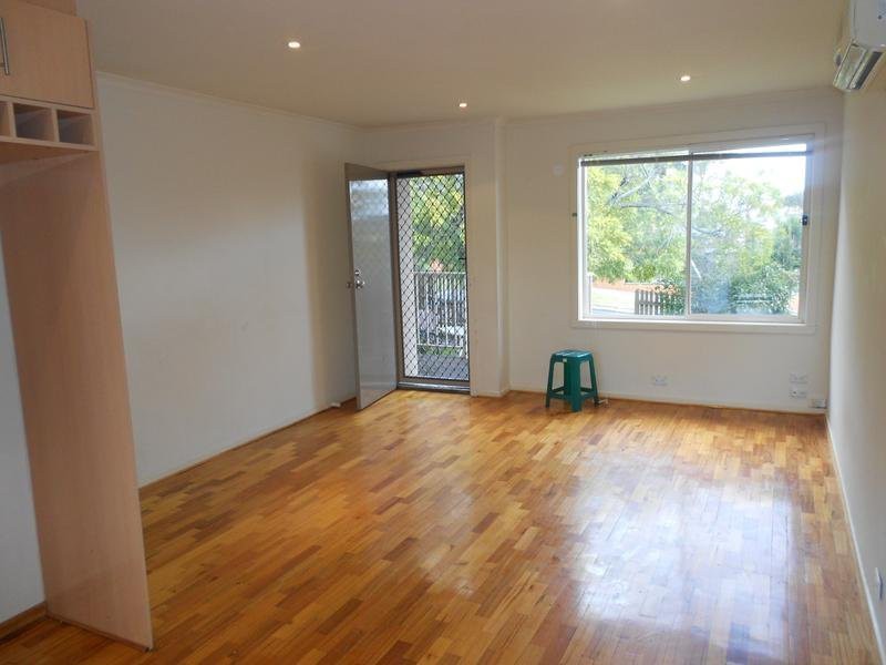 38 Ridgeway Avenue, Glenroy, VIC 3046, Glenroy - Thumbnail 3