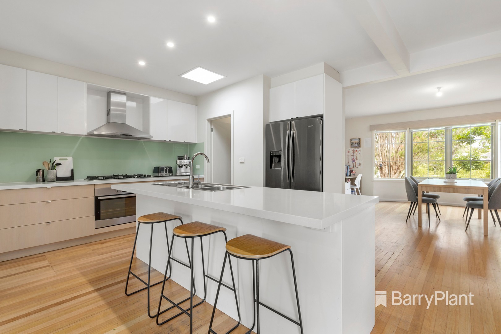 38 Roberts Street, Frankston, VIC 3199, Frankston - Thumbnail 3