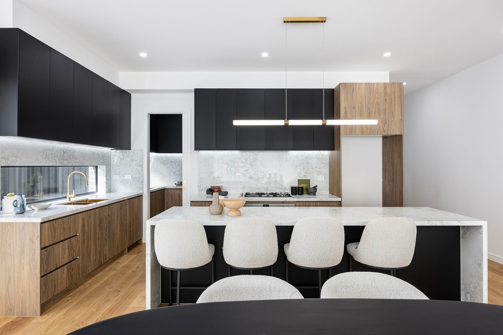 38 Roland Avenue, Strathmore, VIC 3041, Strathmore - Thumbnail 3