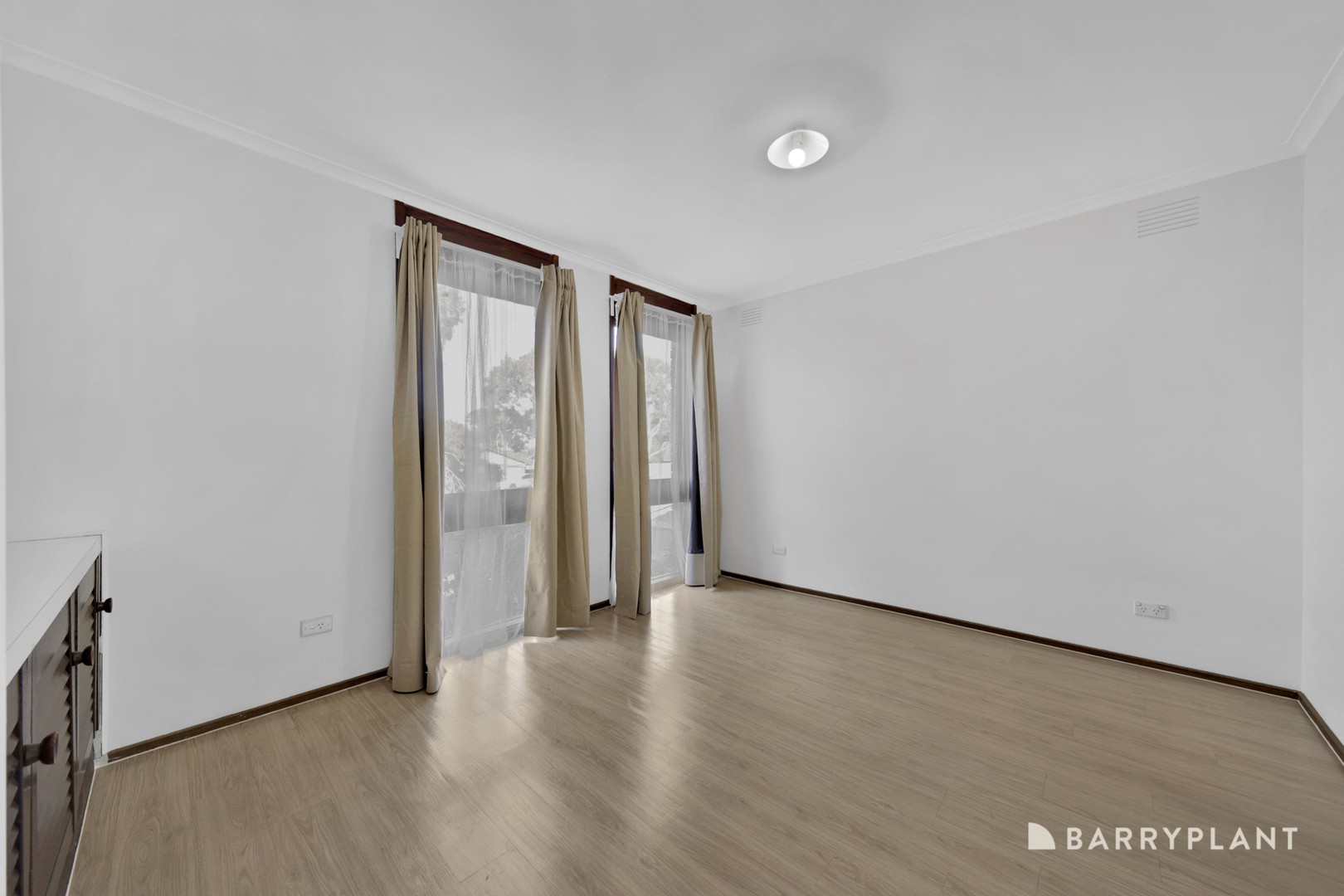 38 Roycroft Avenue, Mill Park, VIC 3082, Mill Park - Thumbnail 5