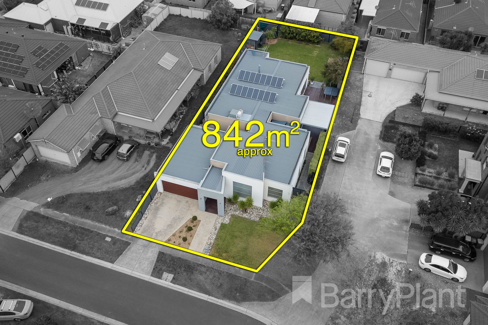 38 Santander Crescent, Point Cook, VIC 3030, Point Cook - Thumbnail 2