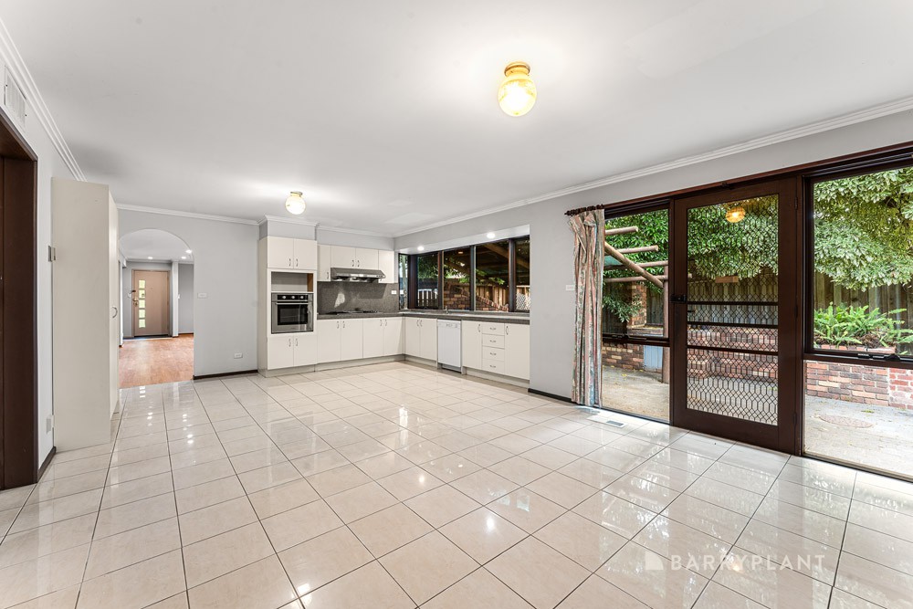 38 Stanton Street, Doncaster, VIC 3108, Doncaster - Thumbnail 3