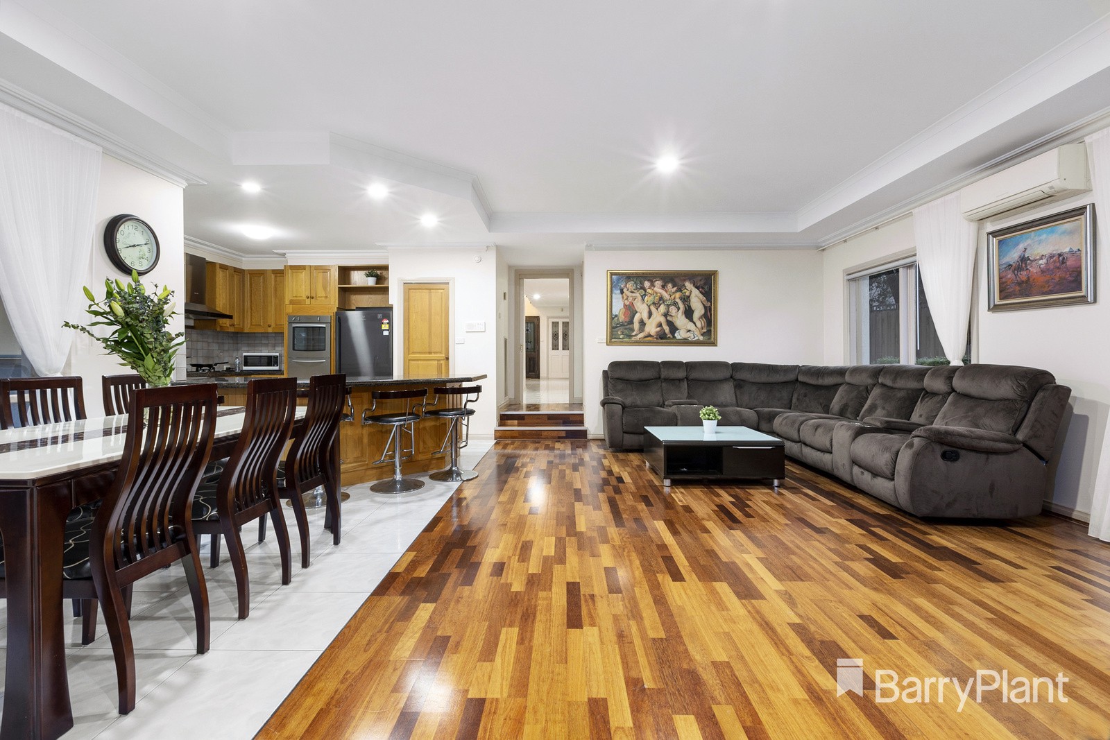 38 Strathconnan Place, Wheelers Hill, VIC 3150, Wheelers Hill - Thumbnail 4