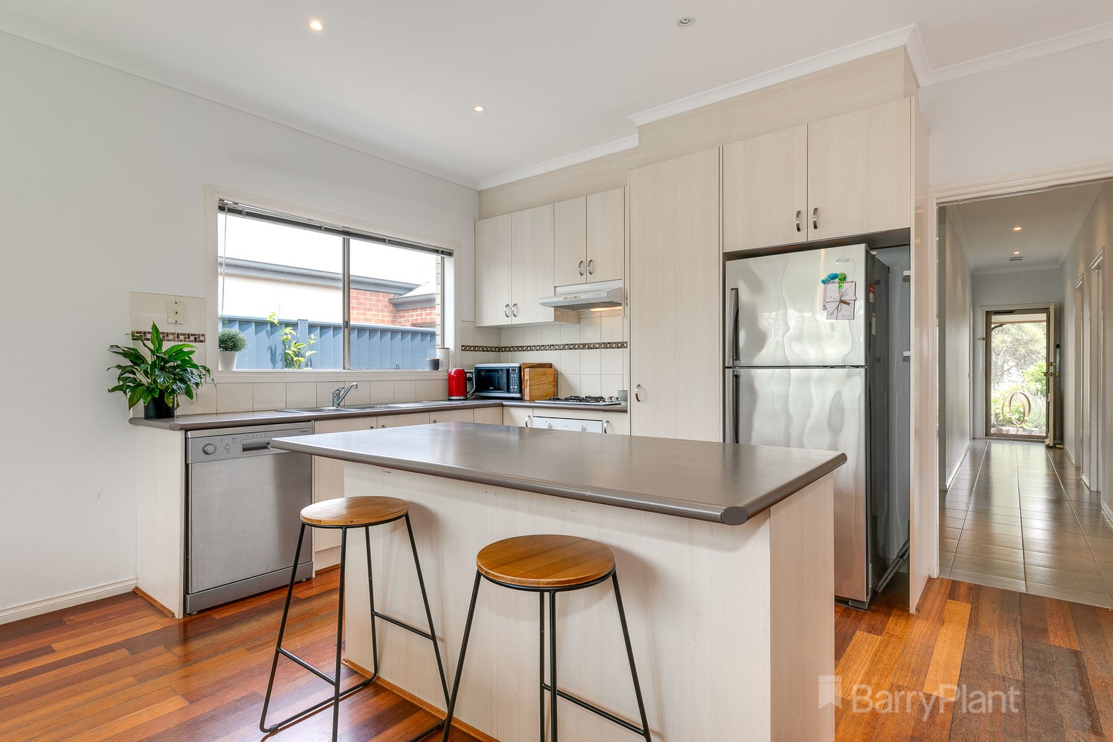 38 Stringy Bark Circuit, Pakenham, VIC 3810, Pakenham - Thumbnail 3