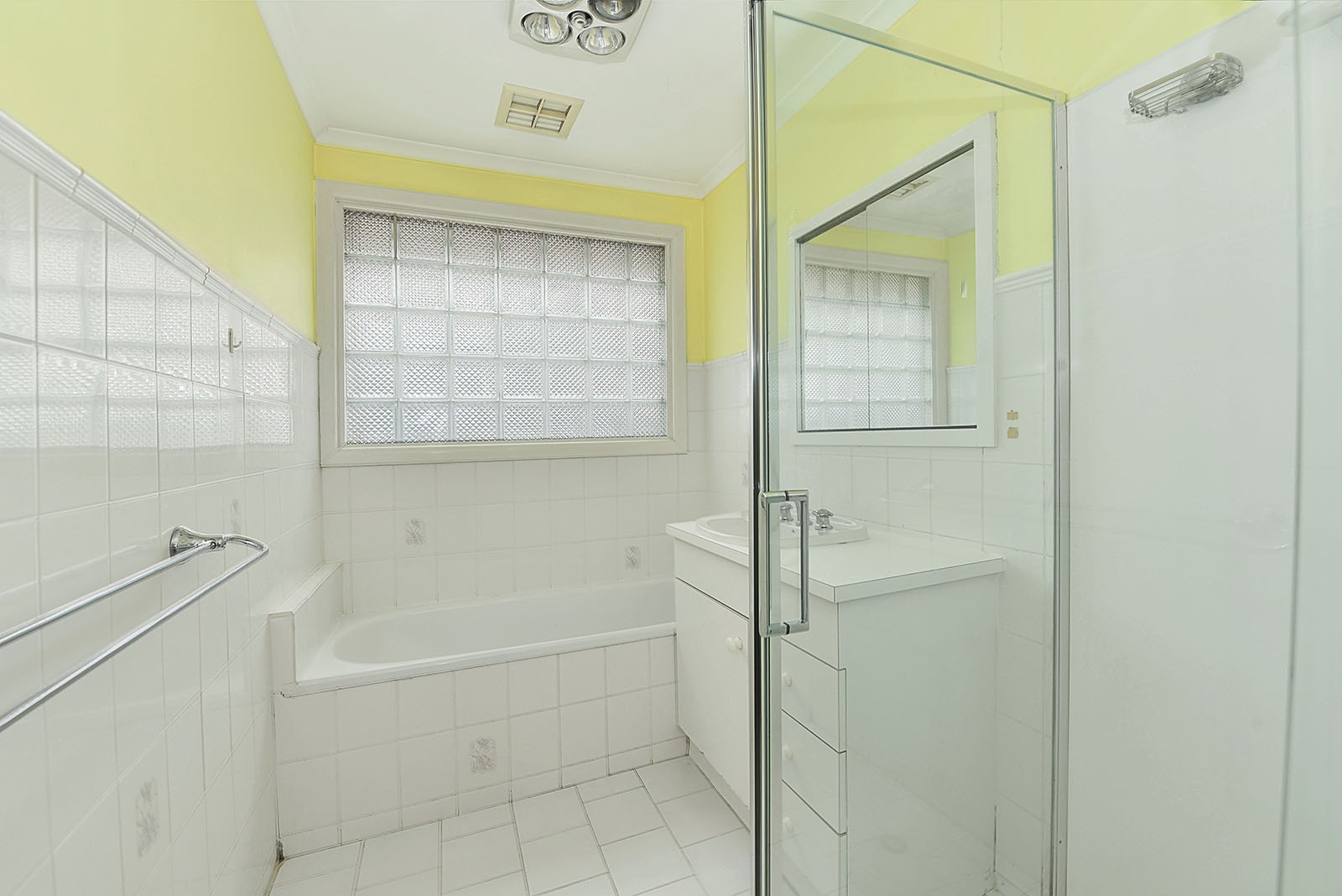 38 Swan Street, Keilor Park, VIC 3042, Keilor Park - Thumbnail 4
