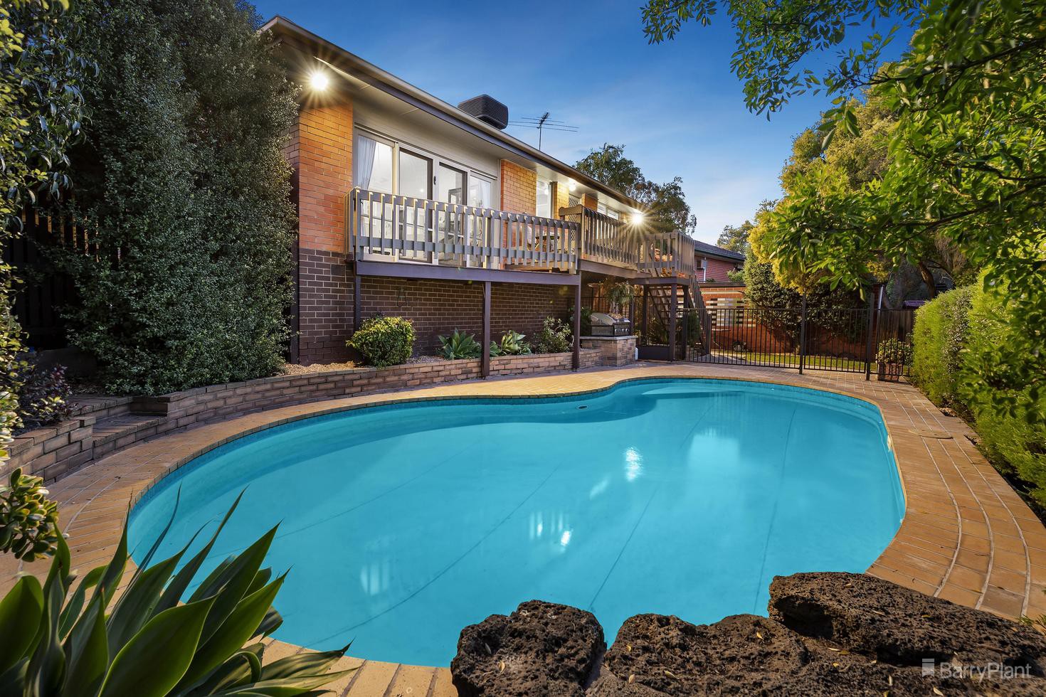 38 Tarcoola Drive, Yallambie, VIC 3085, Yallambie - Thumbnail 2