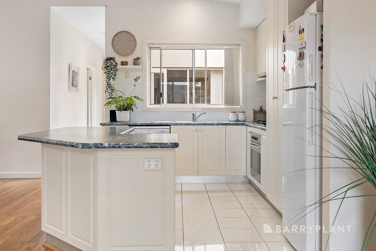 38 Third Avenue, Rosebud, VIC 3939, Rosebud - Thumbnail 3