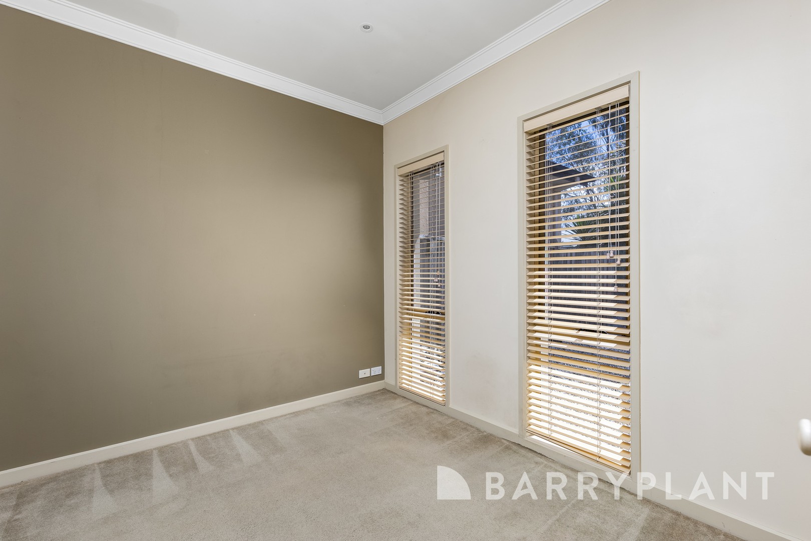 38 Times Square, Sanctuary Lakes, VIC 3030, Point Cook - Thumbnail 2