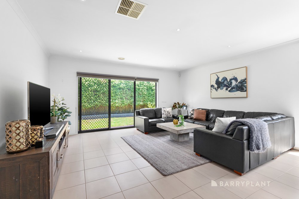 38 Wellington Street, Mernda, VIC 3754, Mernda - Thumbnail 3