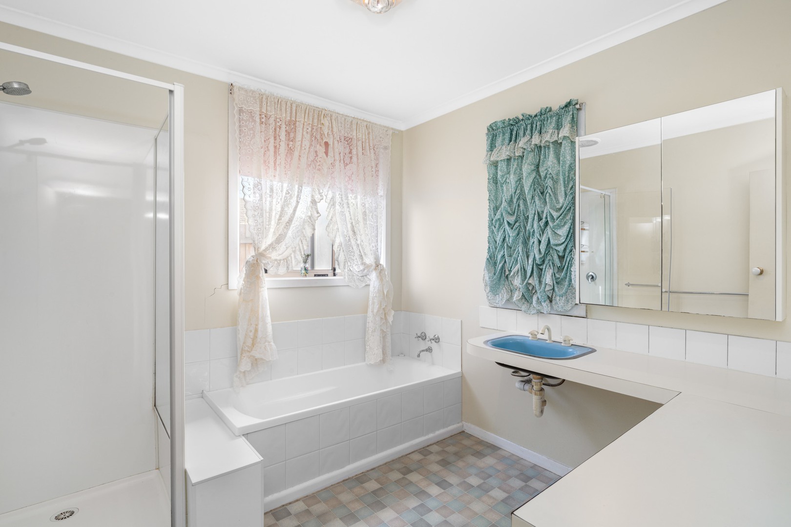 38 Willana Avenue, Hamlyn Heights, VIC 3215, Hamlyn Heights - Thumbnail 6