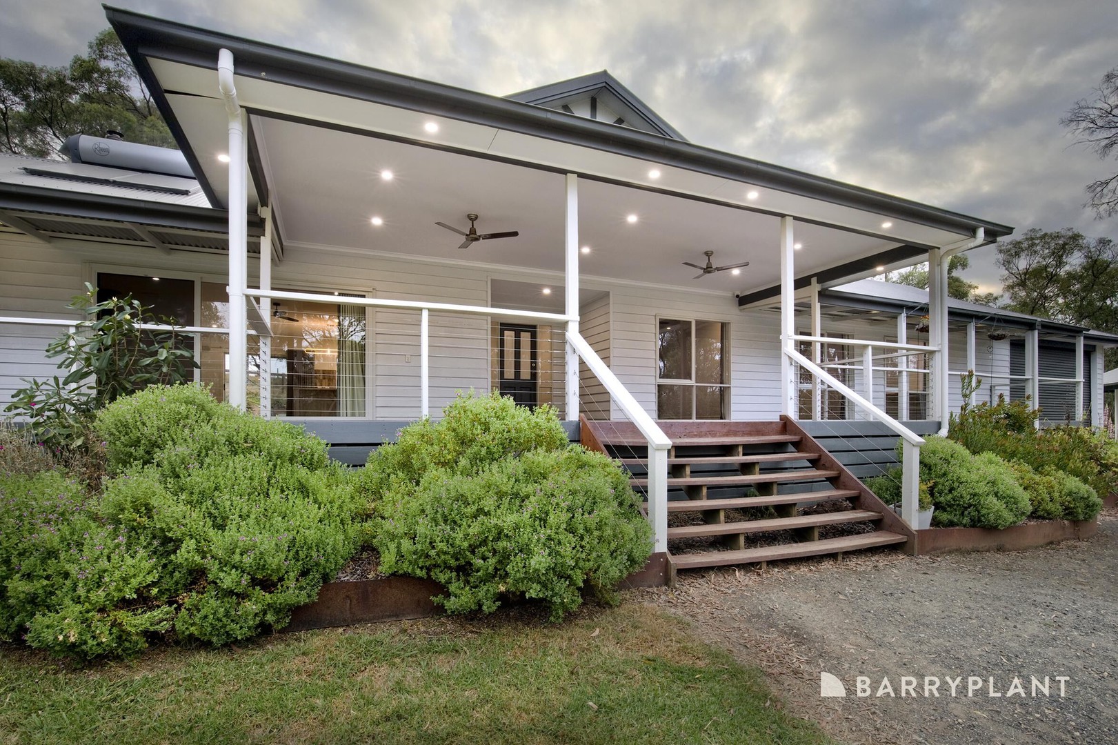 380 Woori Yallock Road, Cockatoo, VIC 3781, Cockatoo - Thumbnail 2