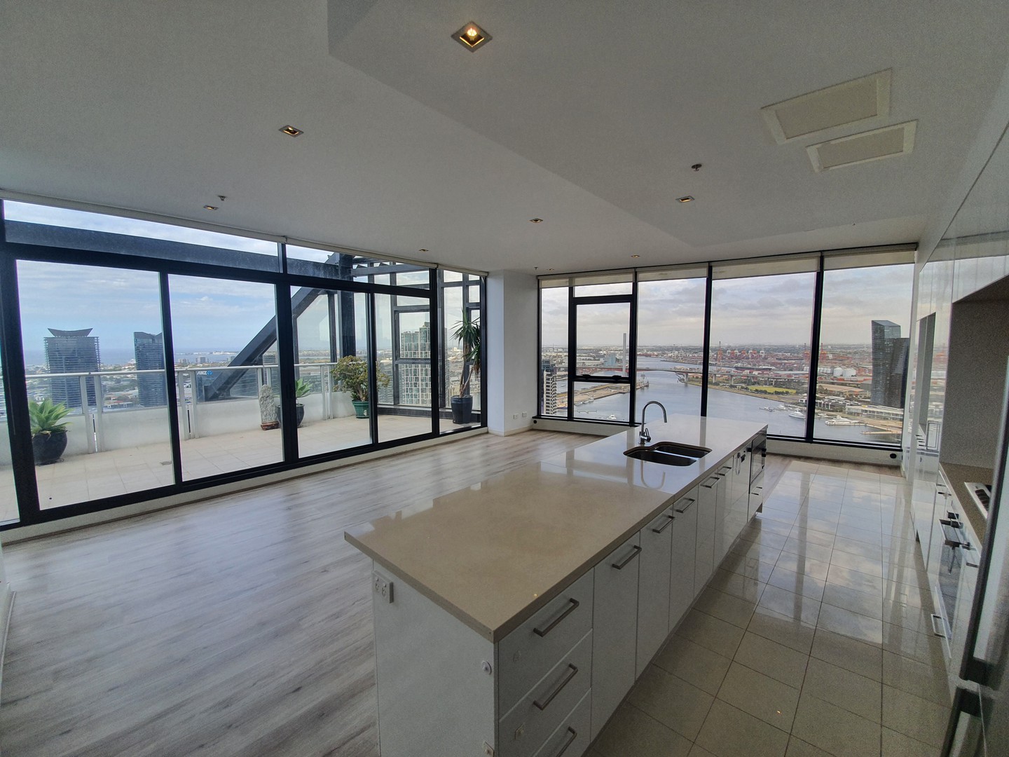 3801/100 Harbour Esplanade, Docklands, VIC 3008
